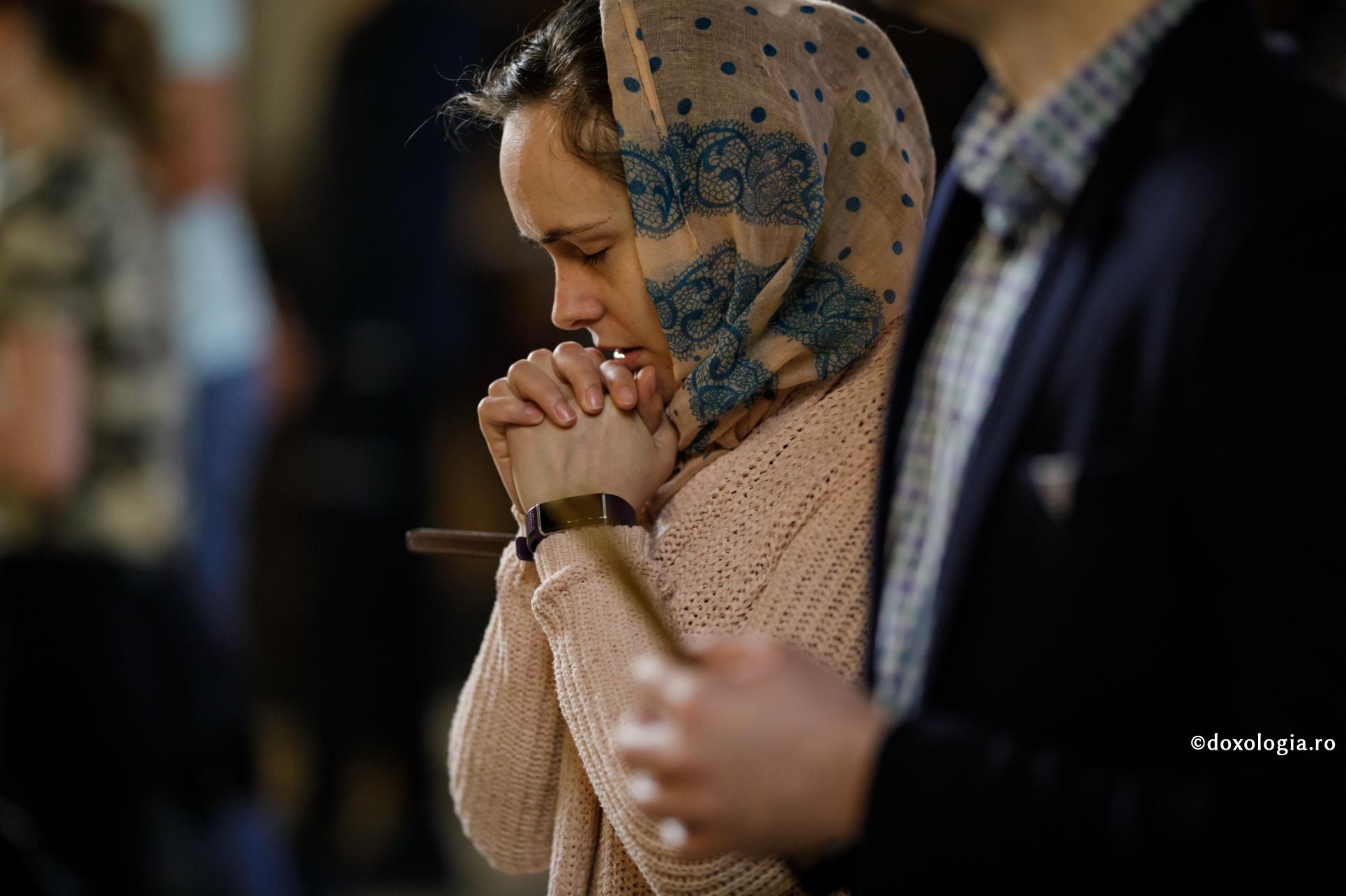 Și noi putem birui lumea, nu cu puterea noastră, ci cu puterea lui Hristos