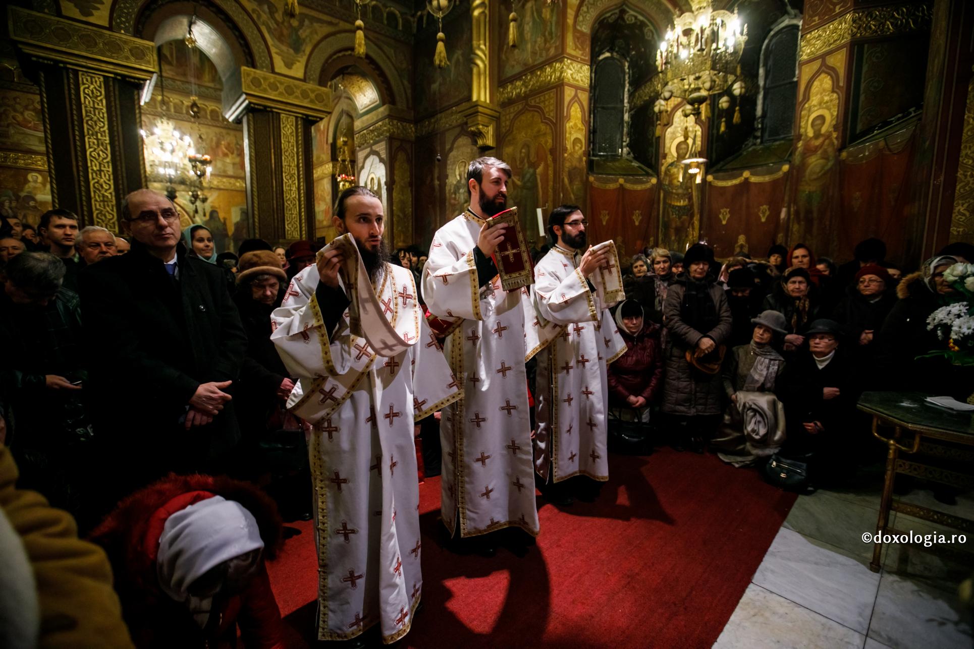 Trei metode prin care ne putem smulge din brațele răului pentru a ne lipi de Hristos