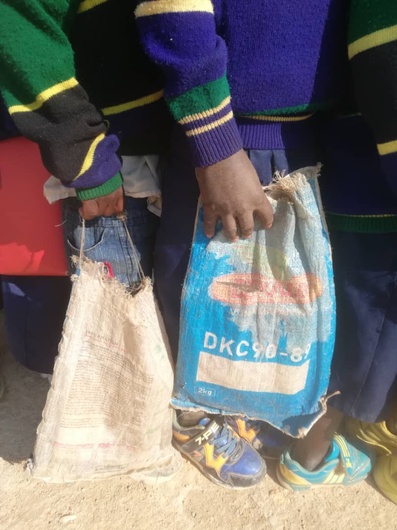 Numărătoarea – podoabă și imaginație pentru copiii care, neavând nimic, au totul! Numărătoarea – podoabă și imaginație pentru copiii care, neavând nimic, au totul!