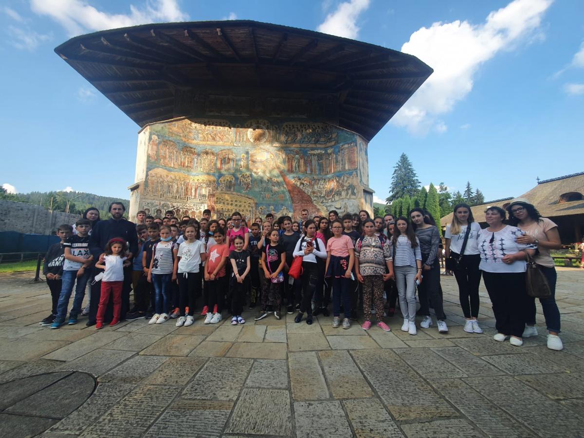 Copiii Parohiei Poienari, pe urmele Sfântului Ștefan cel Mare