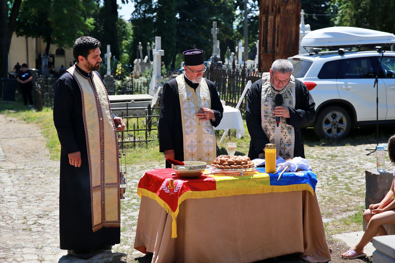 La Cimitirul „Eternitatea” a fost sfințit mormântul profesorului Petru Poni