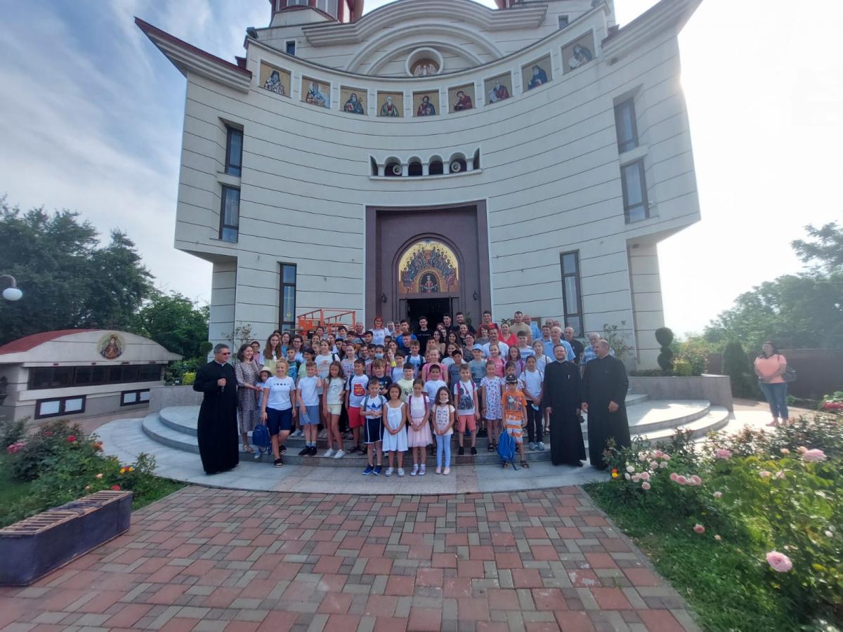 Şcoala de vară „Didascalos”, ediţia a V-a, în Parohia Șerbănești din Bacău