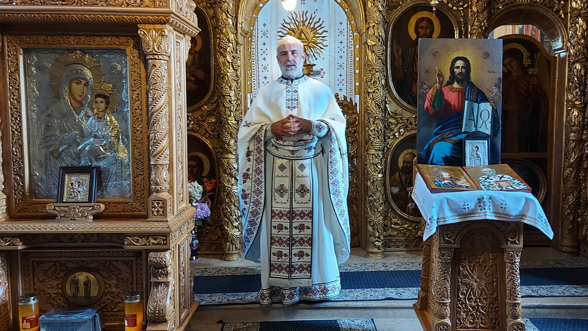 Sfântul Tămăduitor Pantelimon, cinstit de credincioșii Parohiei Aroneanu