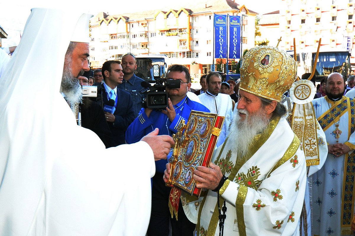 Zece ani de la sfinţirea Catedralei Ortodoxe din Gura Humorului