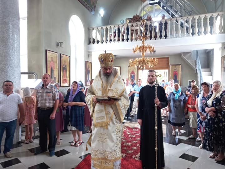 PS Antonie: „Dumnezeu ascultă rugăciunile drepţilor şi-i apără de rău”