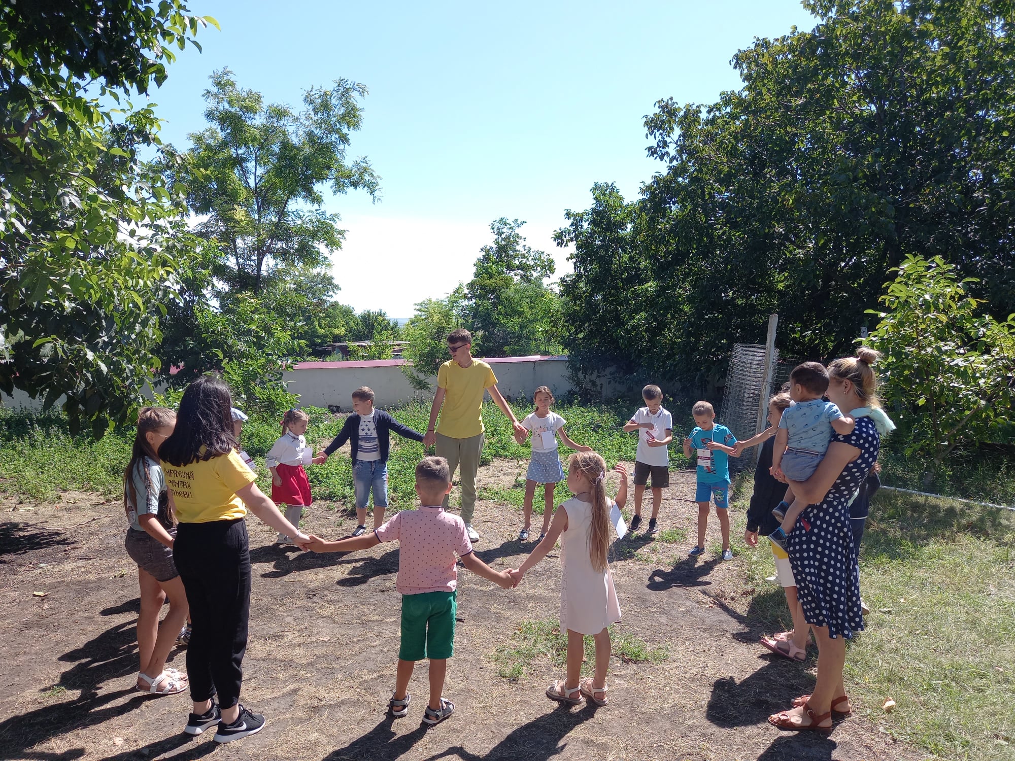 „Tabăra din pridvorul satului” în Episcopia de Bălţi