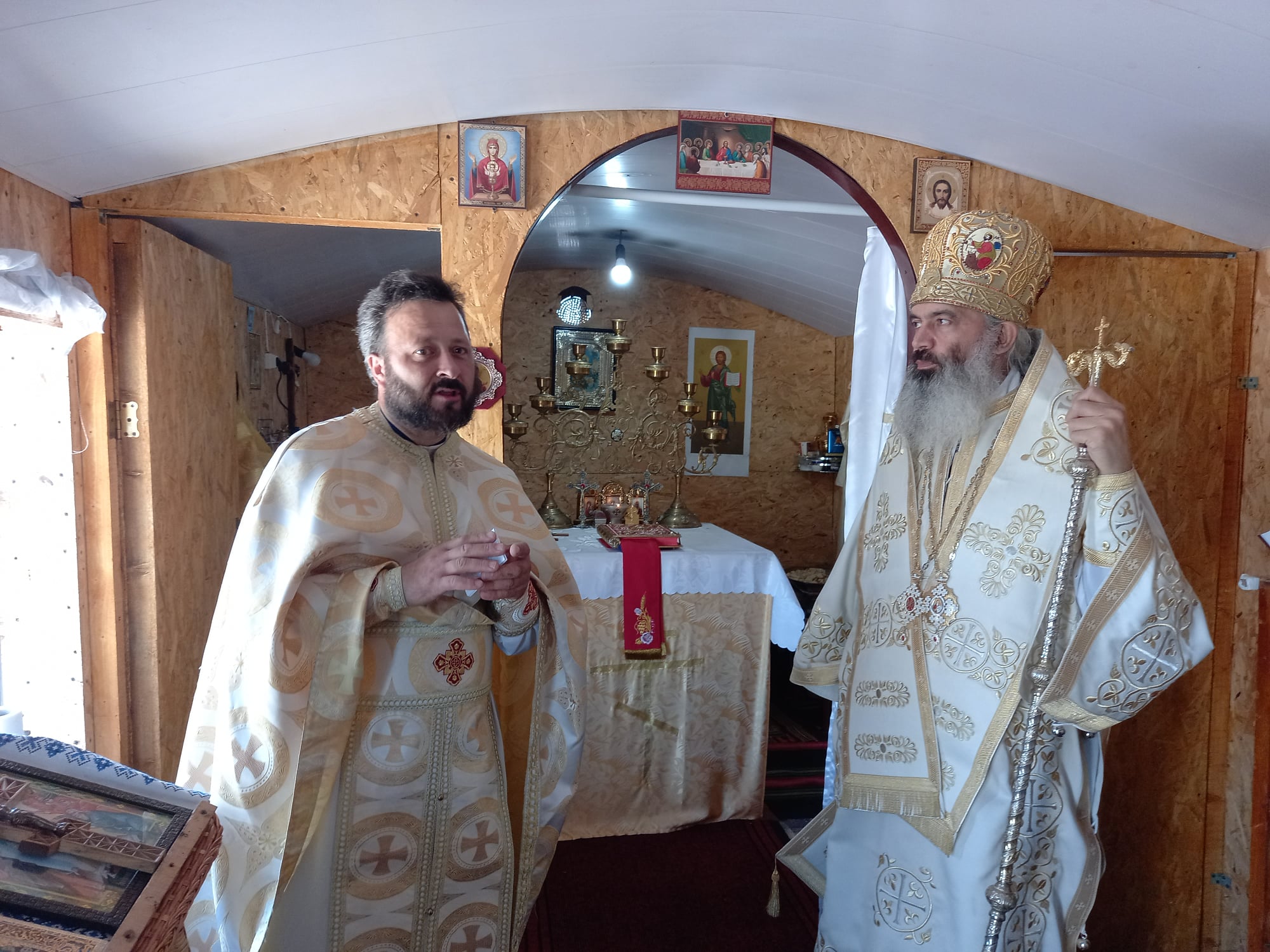 Preasfinţitul Antonie a slujit în Parohia „Sfântul Ierarh Nicolae” - Ocniţa Preasfinţitul Antonie a slujit în Parohia „Sfântul Ierarh Nicolae” - Ocniţa