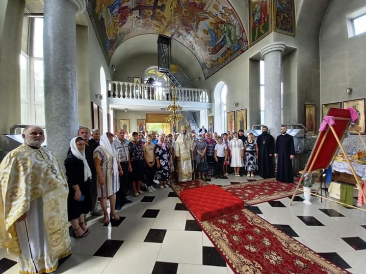 PS Antonie: „Dumnezeu ascultă rugăciunile drepţilor şi-i apără de rău” PS Antonie: „Dumnezeu ascultă rugăciunile drepţilor şi-i apără de rău”
