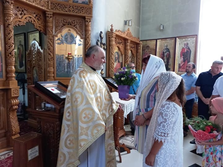 PS Antonie: „Dumnezeu ascultă rugăciunile drepţilor şi-i apără de rău” PS Antonie: „Dumnezeu ascultă rugăciunile drepţilor şi-i apără de rău”