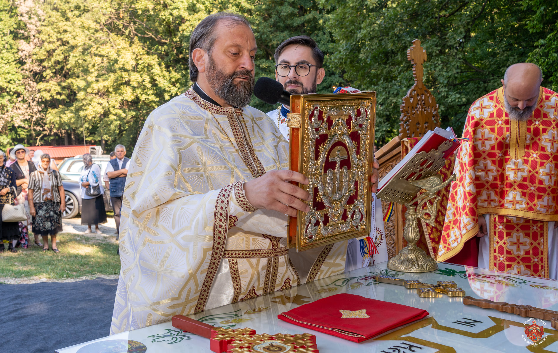Schitul Dragușani-Parava și-a serbat al doilea hram