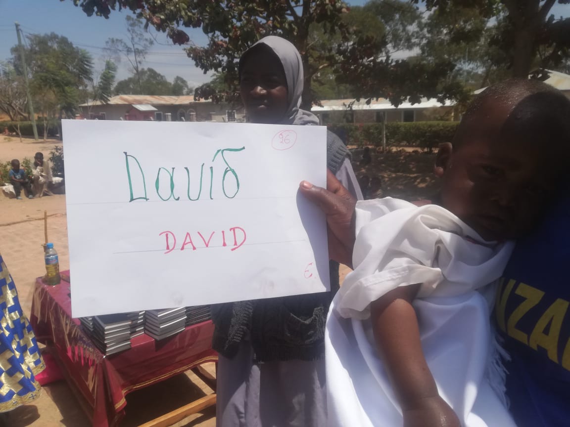 70 de botezuri azi la Centrul Misionar din Kidamali