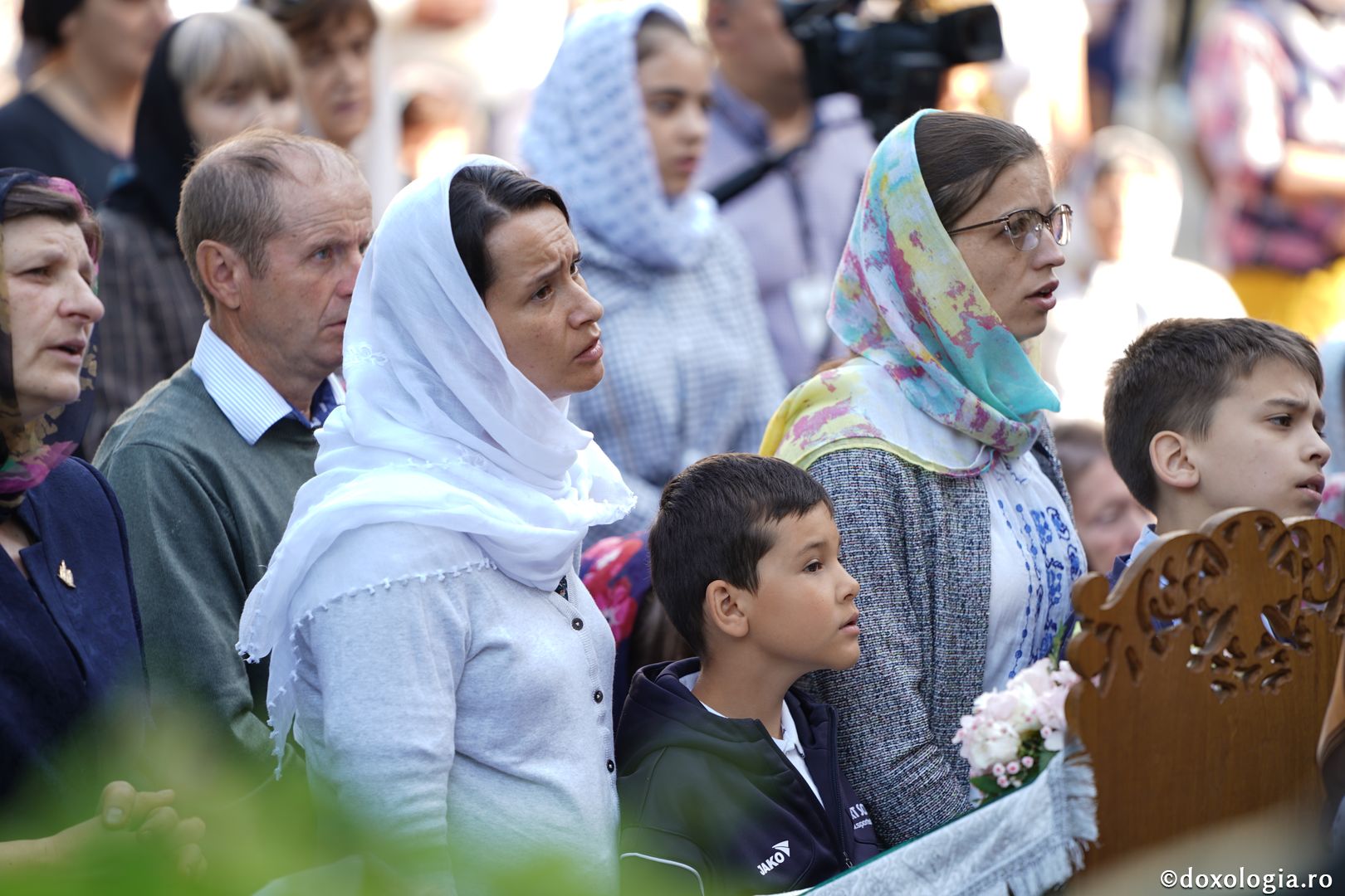 Hram la biserica Seminarului de la Mănăstirea Neamţ. IPS Teofan: „Sfinții sunt coloana de rezistență de care trebuie să ne ținem în fața ispitelor”