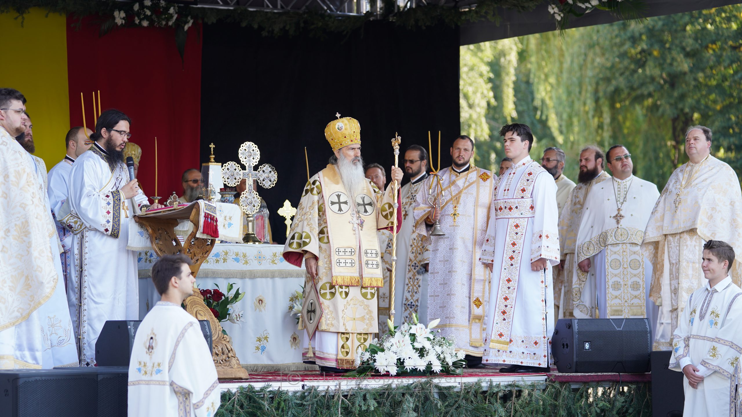 Un deceniu de la sfințirea Catedralei „Nașterea Maicii Domnului” din Gura Humorului