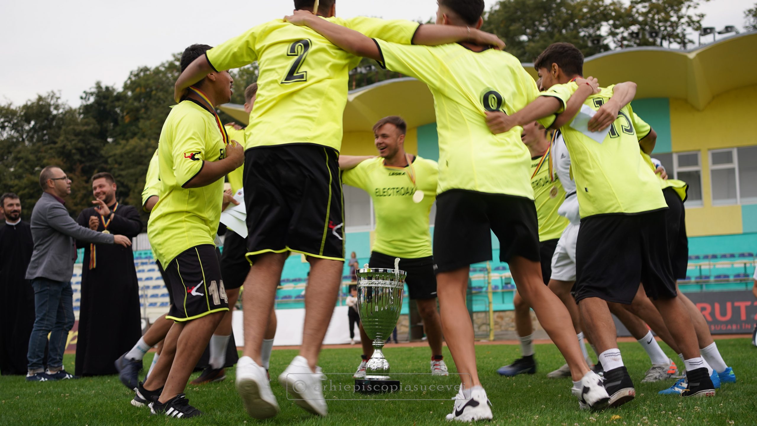 Ediția I a Campionatului de Fotbal pentru tinerii din parohiile Arhiepiscopiei Sucevei și Rădăuților s-a încheiat