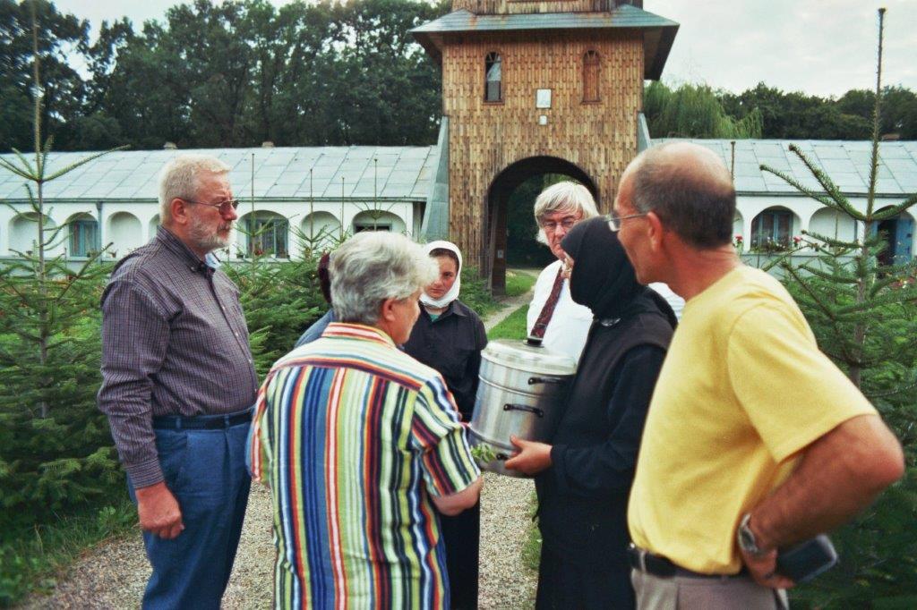 Alături de botoșăneni de peste 30 de ani: Povestea doamnei Marianne Scheiffarth, o lecție de filantropie pentru zilele noastre
