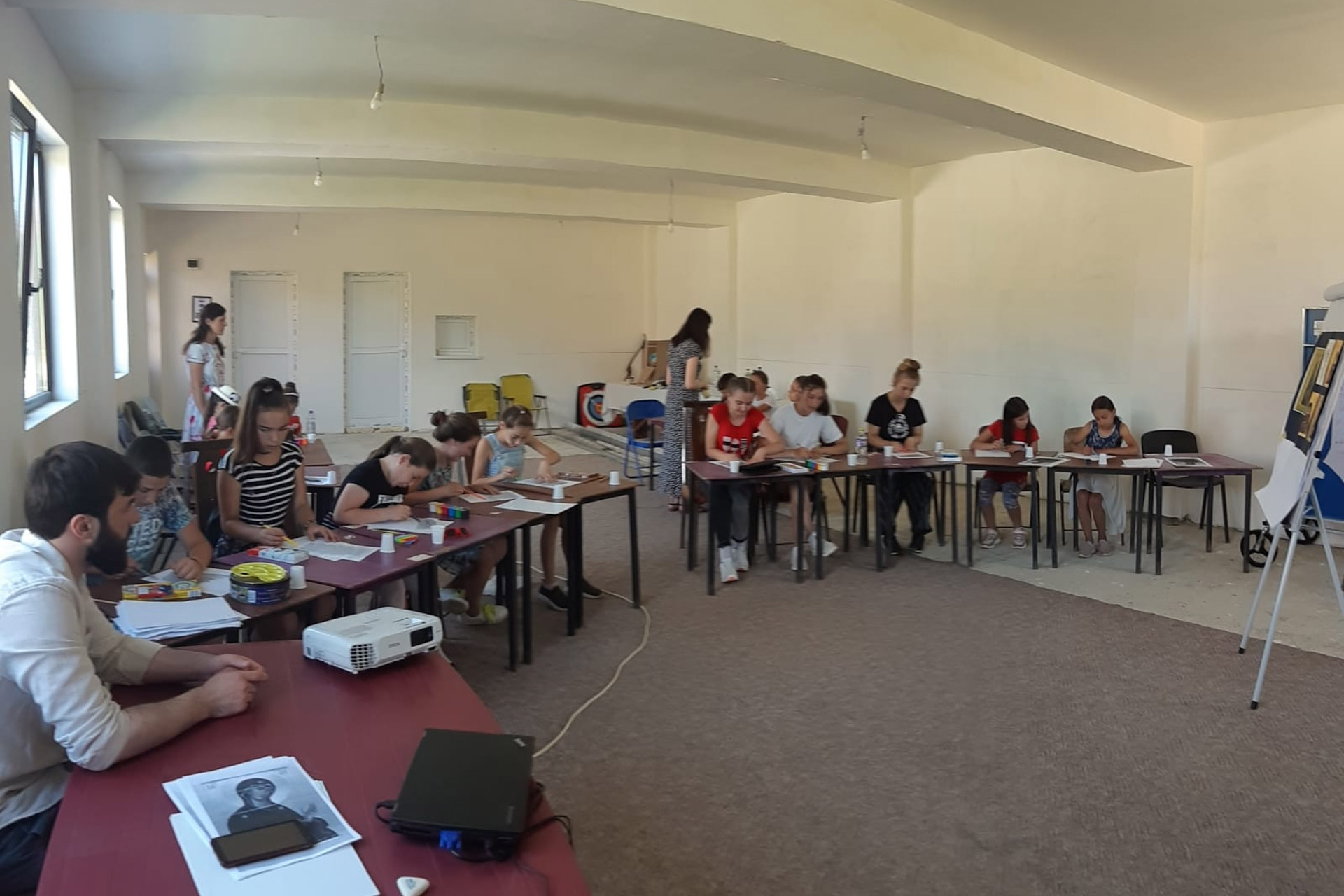 Atelier iconografie pentru copii și tineri, în Parohia Urșița – Mironeasa