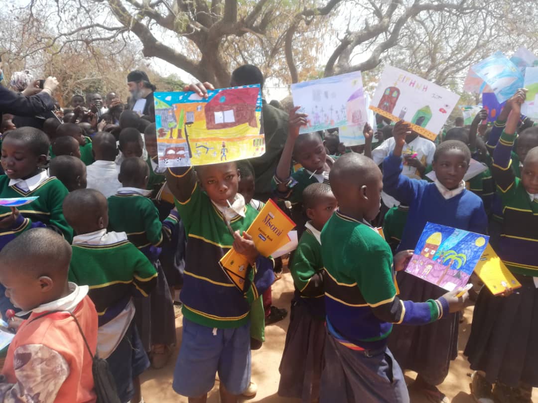 Daruri la început de an şcolar