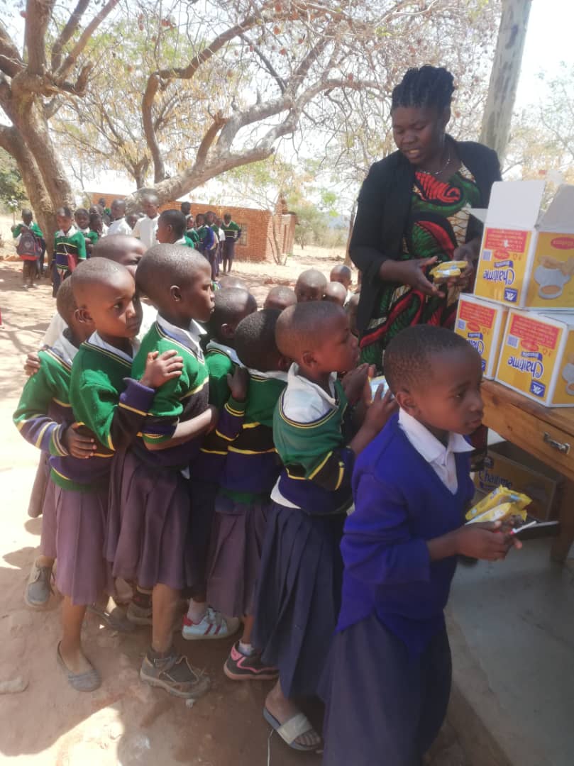 Daruri la început de an şcolar