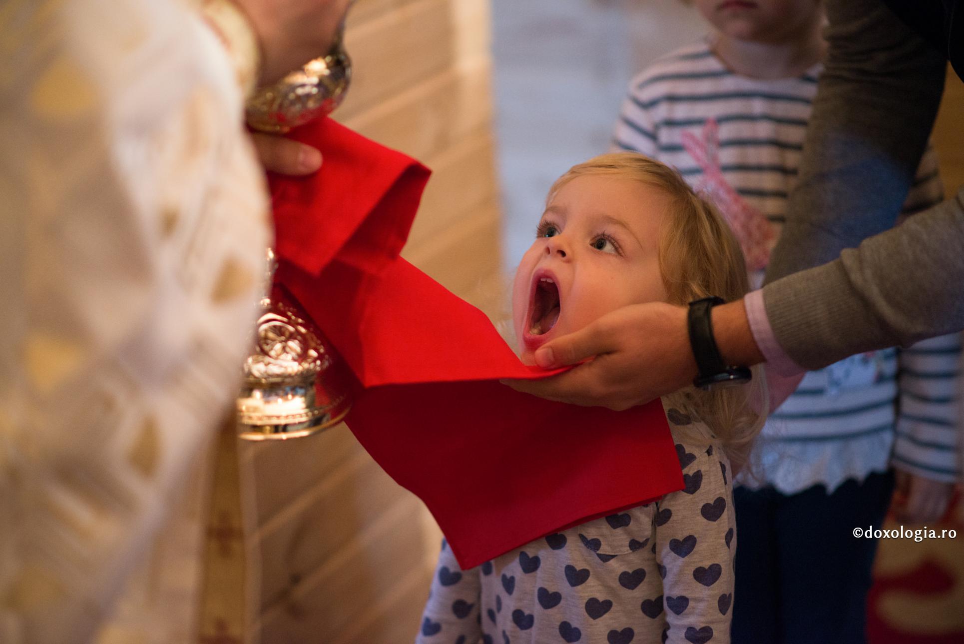 Importanţa Sfintelor Taine în viaţa unui copil