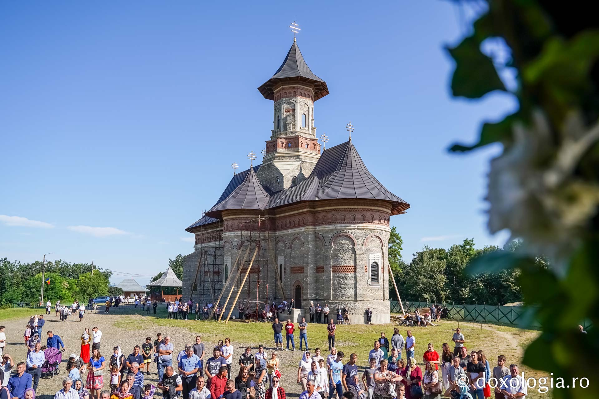 Praznicul Schimbării la Față la Mănăstirea Sângeap-Basaraba