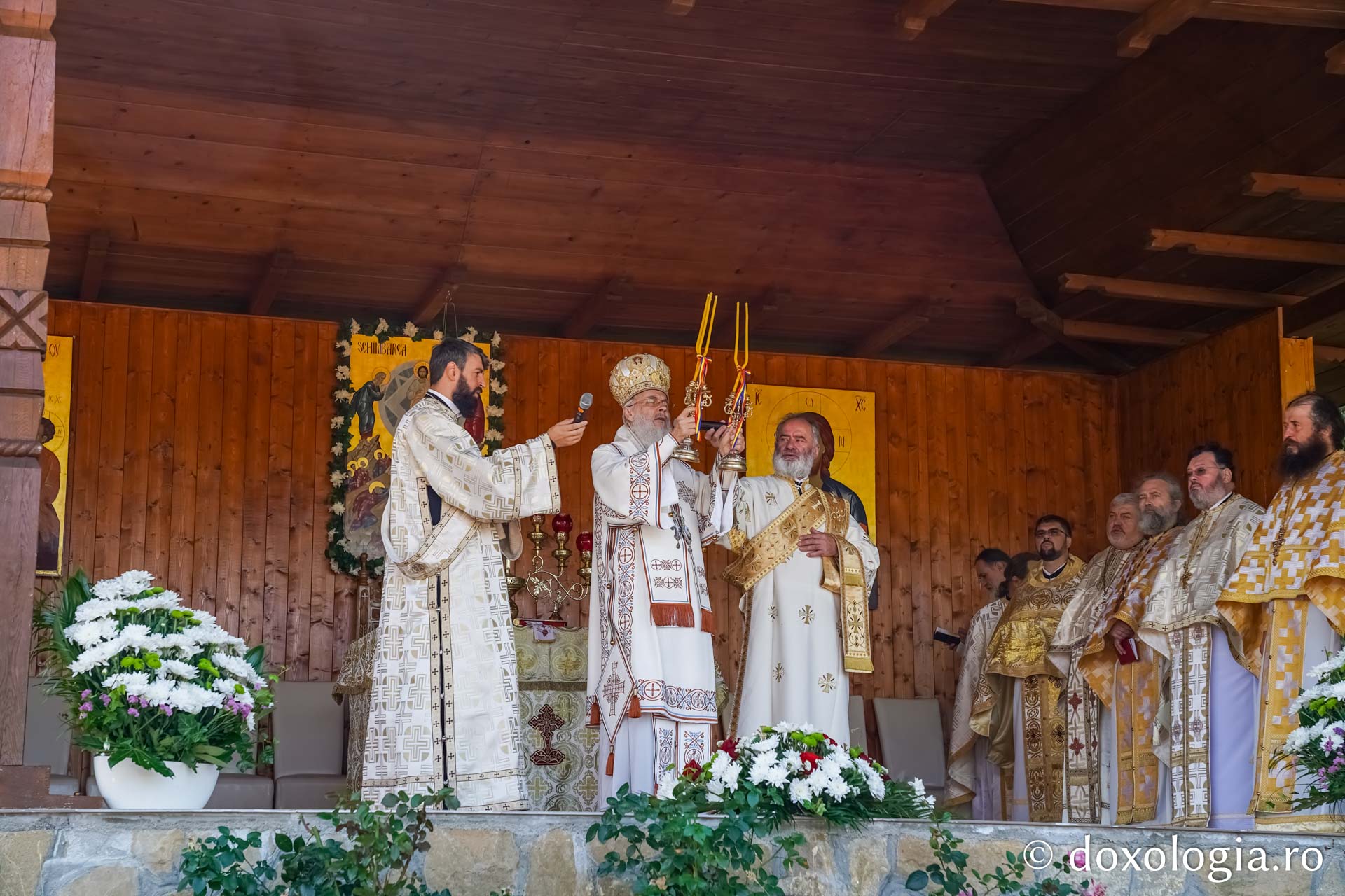 Praznicul Schimbării la Față la Mănăstirea Sângeap-Basaraba