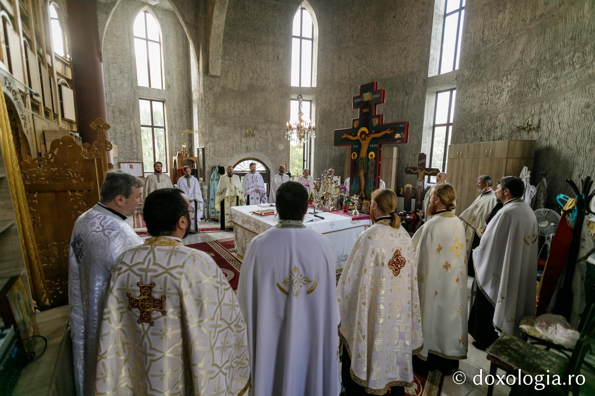 Sfântul Ierarh Alexandru al Constantinopolului prăznuit într-o parohie ieșeană