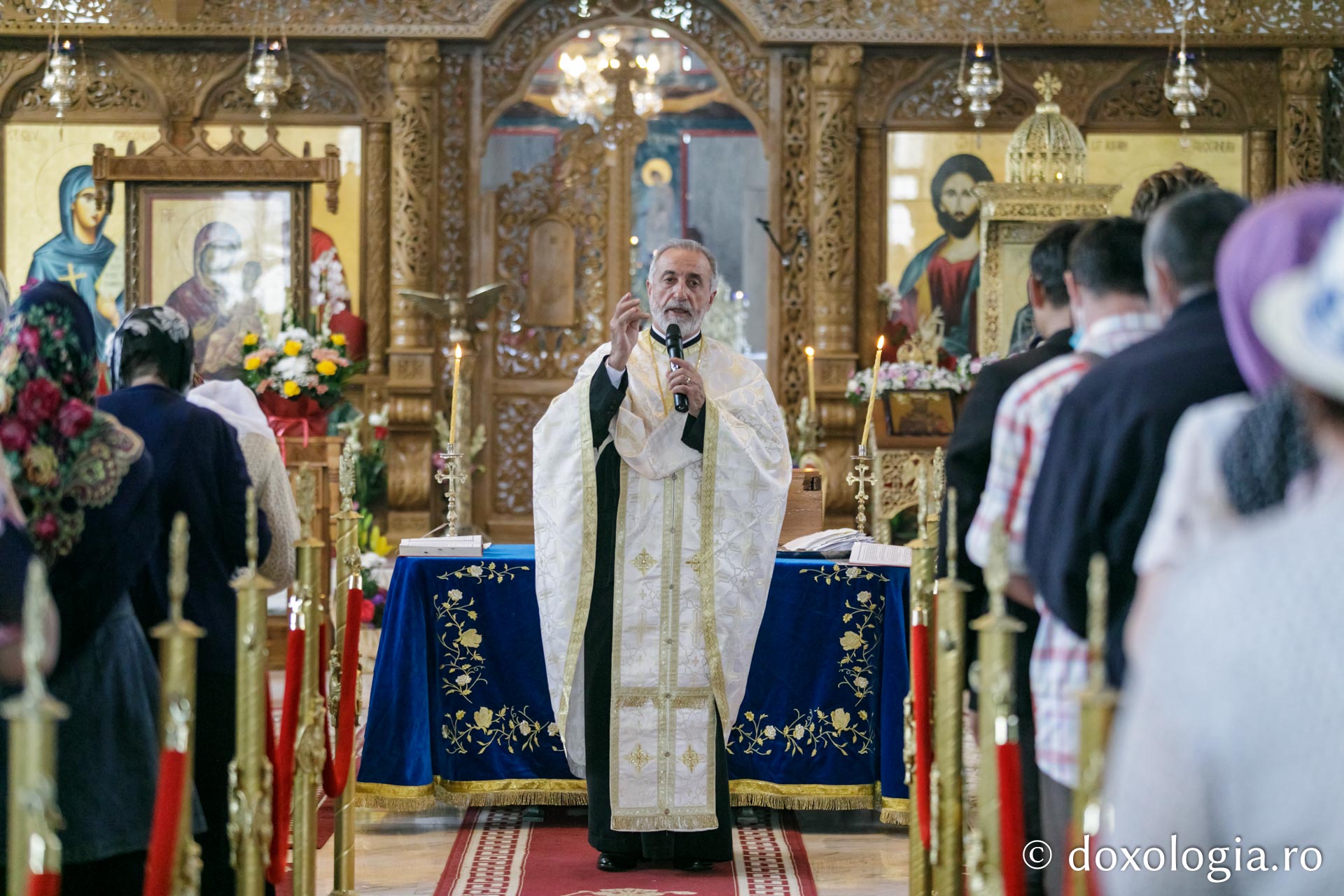 Sfântul Ierarh Alexandru al Constantinopolului prăznuit într-o parohie ieșeană