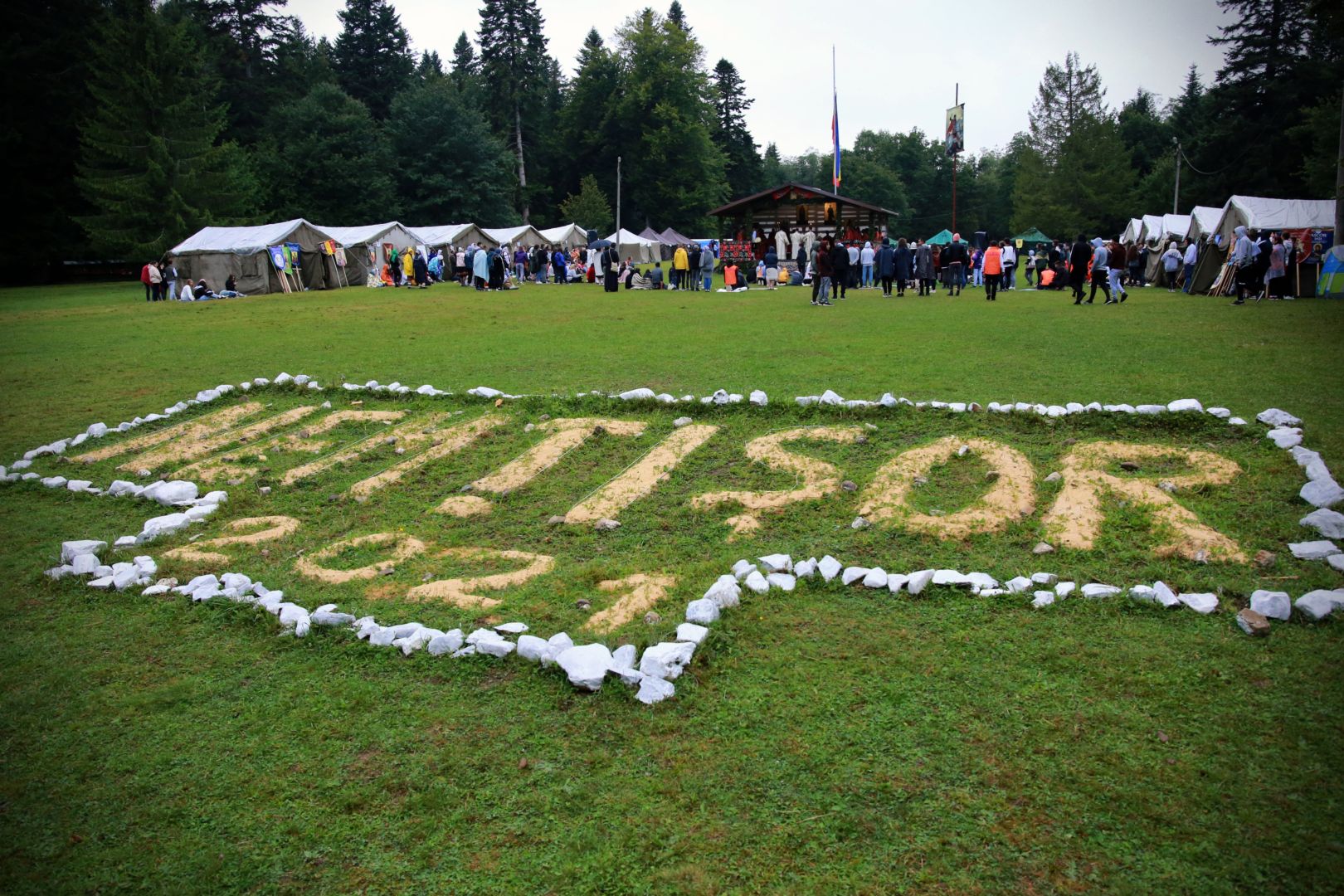 Părintele Mitropolit Teofan, către tinerii de la Tabăra Nemțișor: „Un tânăr are trei valori: libertate, entuziasm și bucurie”