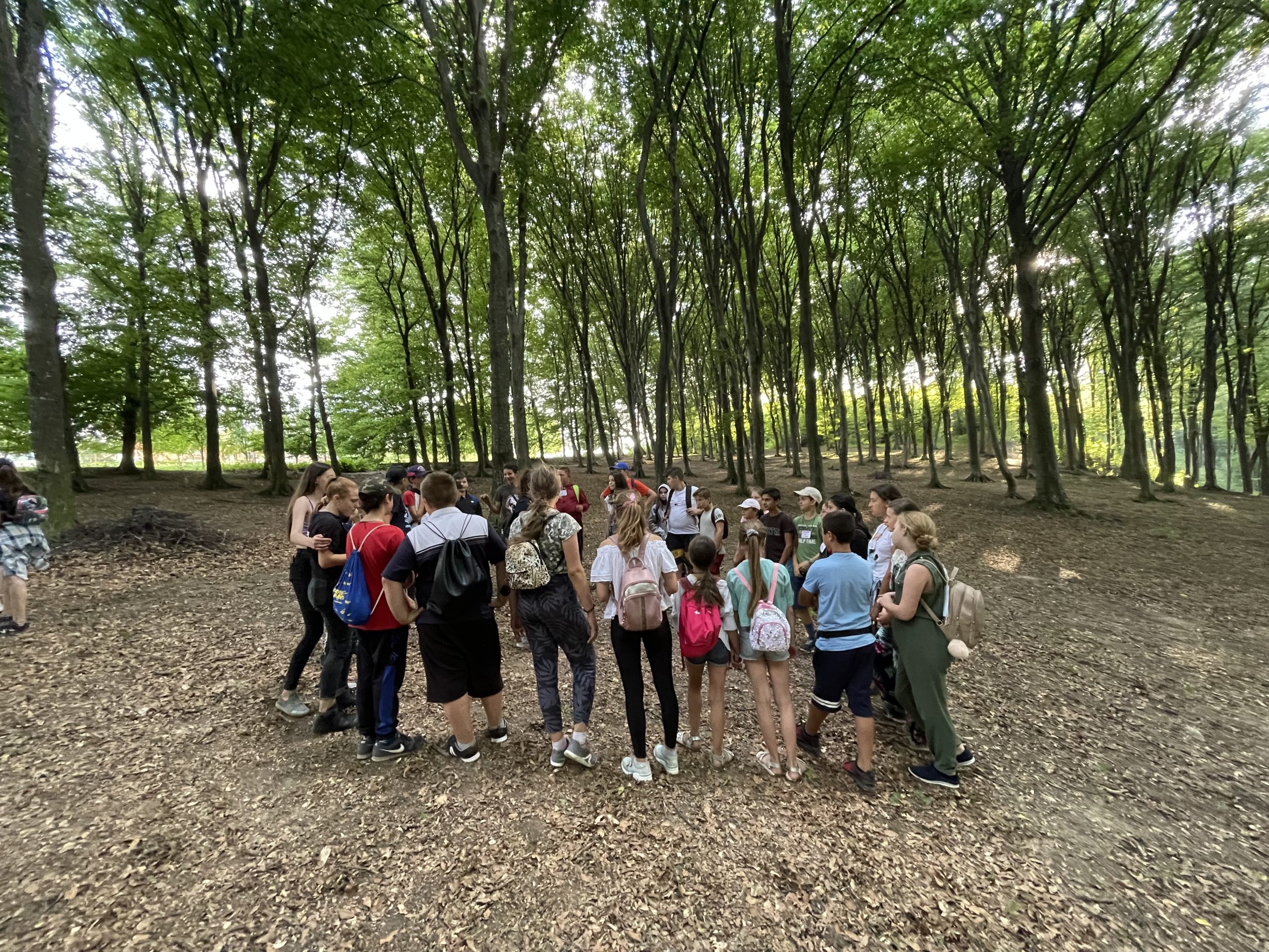 Tabăra „Comorile satului” – Mihoveni