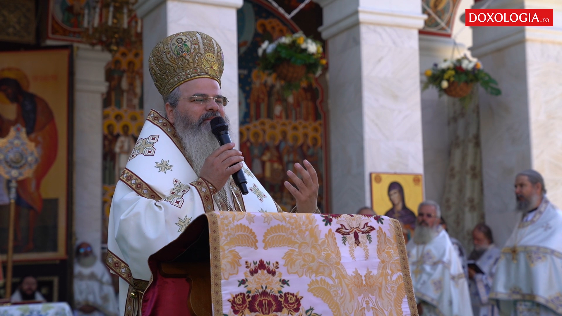 „Sfânta Teodora este cea care prin viața ei a transformat locul de nevoință de la Sihla intr-un Tabor" – PS Ignatie „Sfânta Teodora este cea care prin viața ei a transformat locul de nevoință de la Sihla intr-un Tabor" – PS Ignatie
