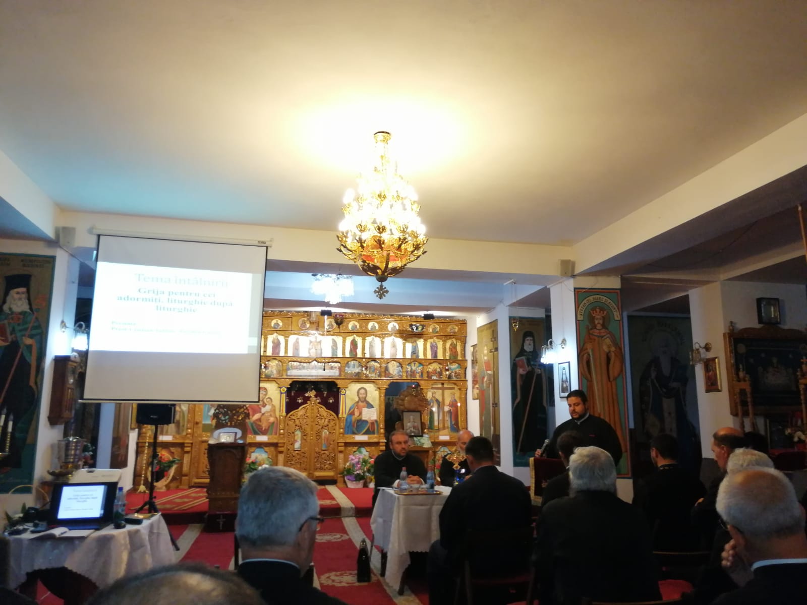 Întâlnire administrativă cu preoții din Piatra Neamț