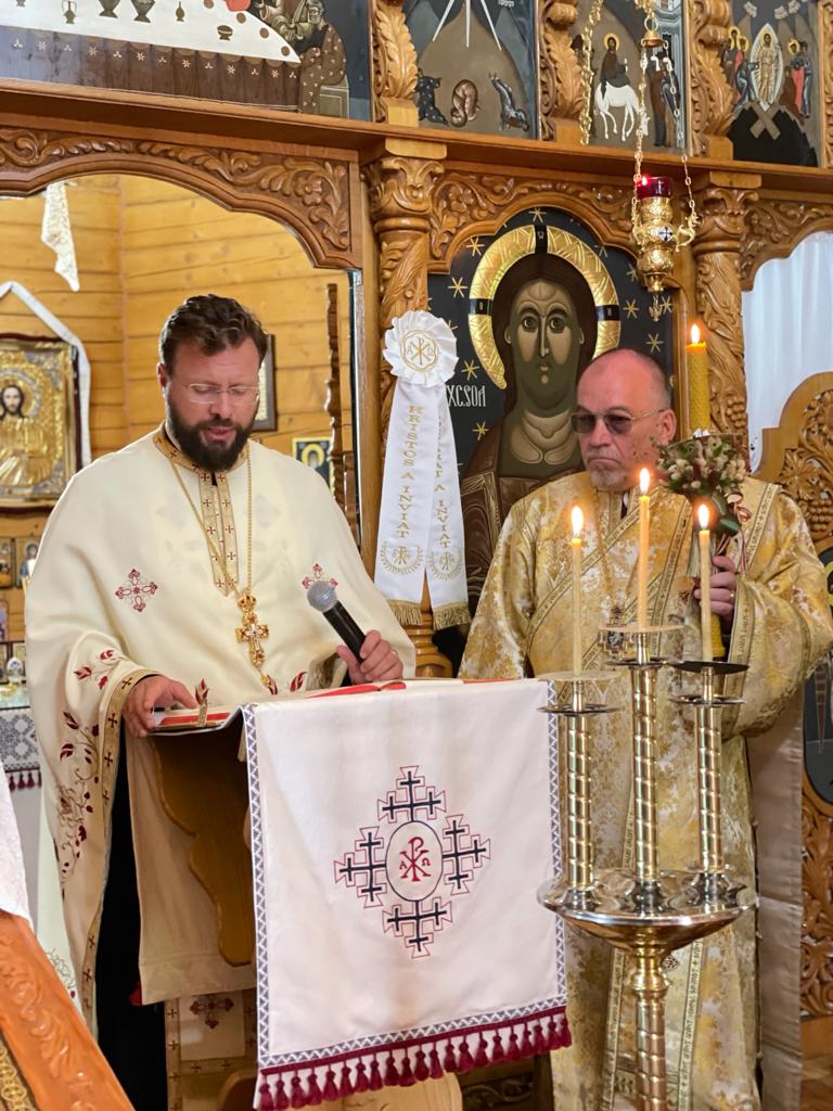 Cateheză la ceas de seară, în Parohia Straja II