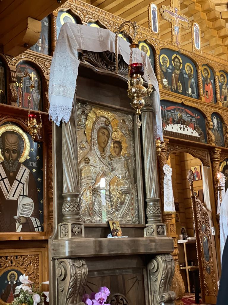 Cateheză la ceas de seară, în Parohia Straja II