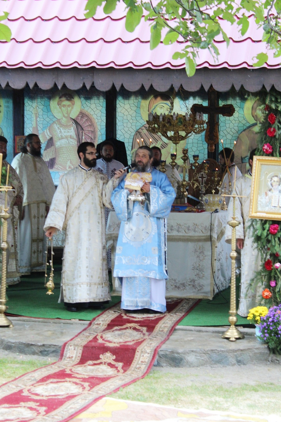 Parohia „Sfântul Dimitrie” din Pleșani are o nouă casă socială