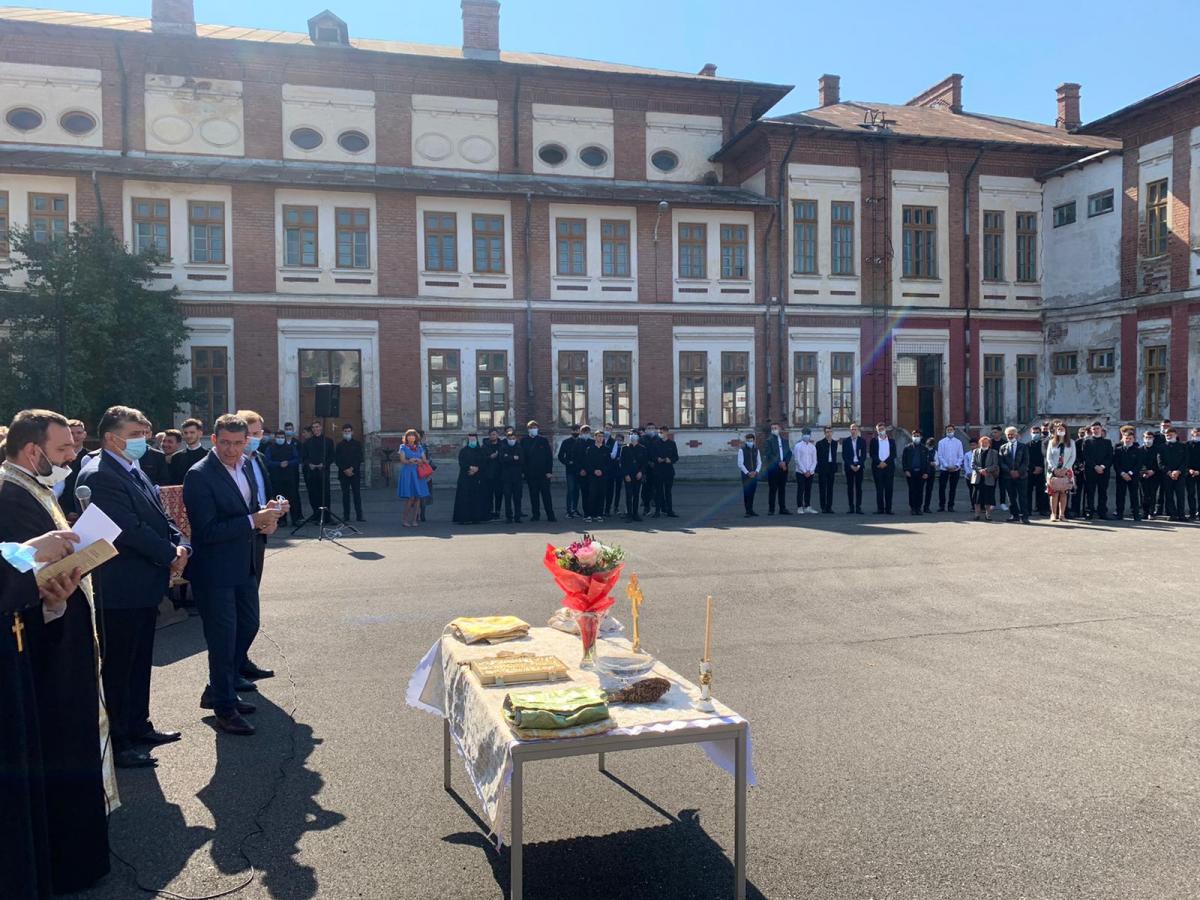 Deschiderea noului an școlar la Liceul Teologic „Episcop Melchisedec” din Roman