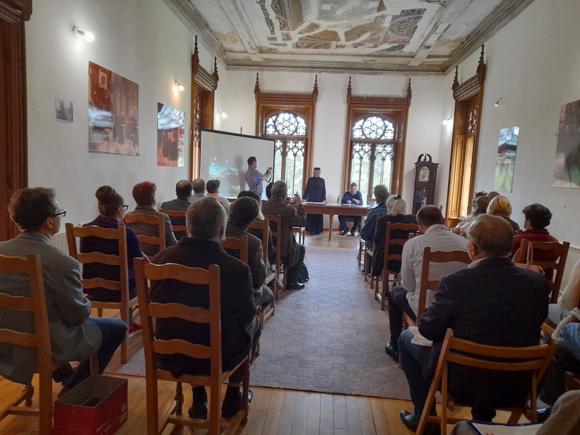 Simpozionul național „Pelerin prin orașul liturgic” la Centrul „Sfântul Ilie” Miclăușeni