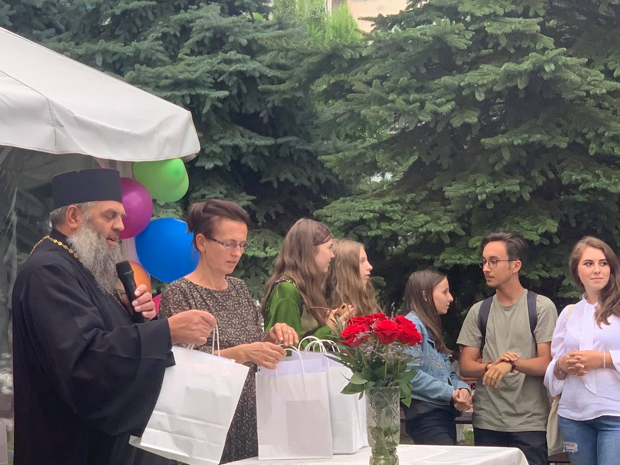 Școala de vară „Vacanța micului creștin” de la Parohia „Sfântul Ioan Botezătorul” s-a încheiat