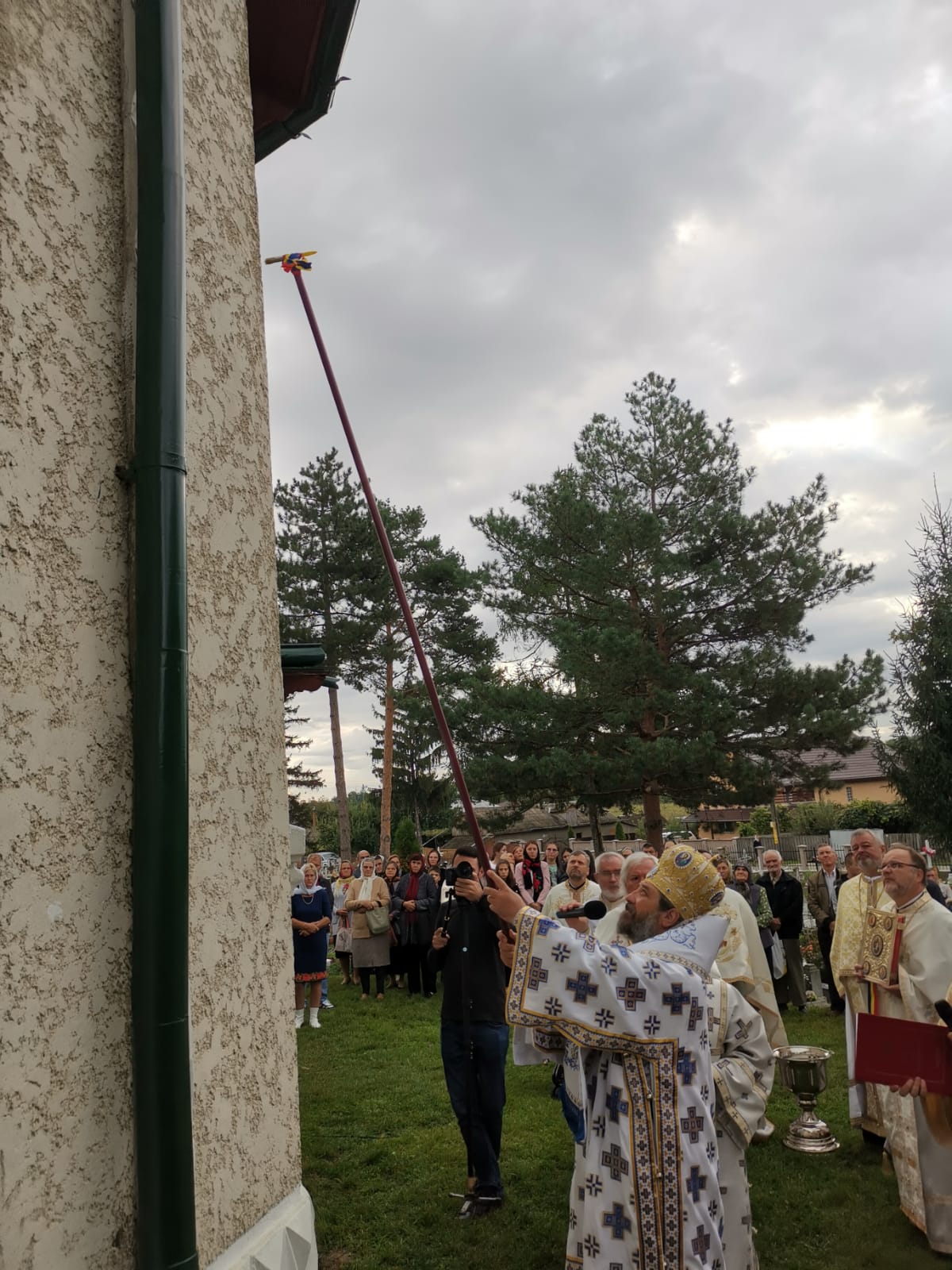 Biserica din Conțești a fost resfințită de PS Nichifor Botoșăneanul