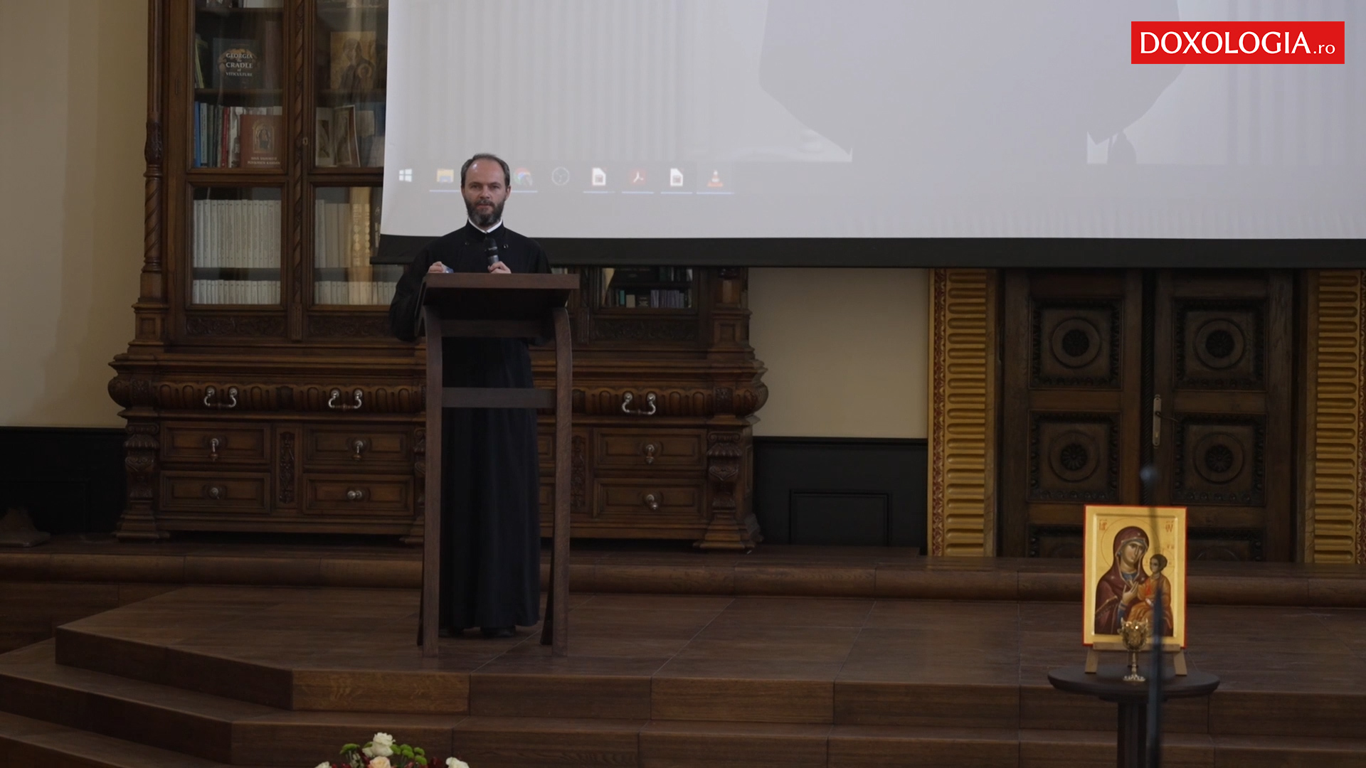 (Video) A început ediția a 4-a a Festivalului de Muzică Bizantină de la Iași (Video) A început ediția a 4-a a Festivalului de Muzică Bizantină de la Iași