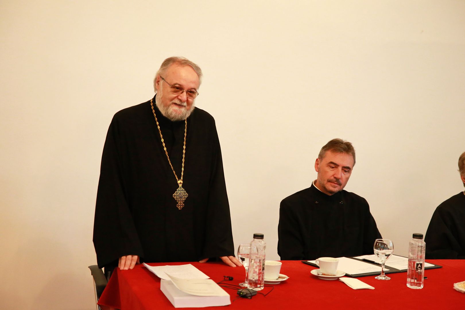 Un nou doctor la Facultatea de Teologie din Iași. Teza de doctorat, notată cu „Summa cum laude”, vorbește despre identitatea embrionului uman