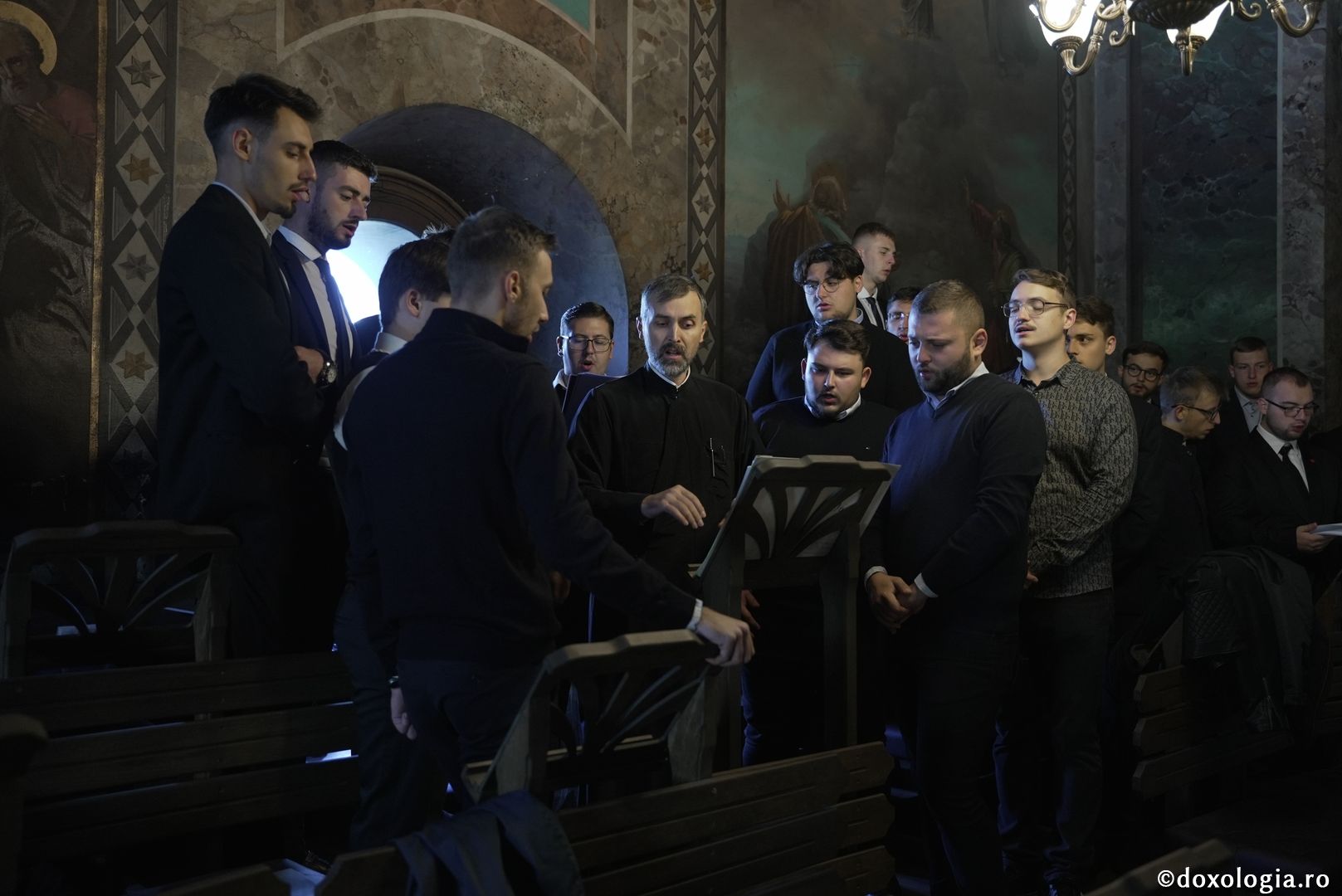 Foto: Adrian Sârbu Deschiderea anului universitar 2021-2022, la Facultatea de Teologie Ortodoxă din Iași