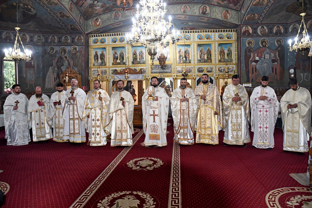 Sfântul Ierarh Dionisie, Episcopul Cetății Albe-Ismail, cinstit în Parohia Păltinoasa I