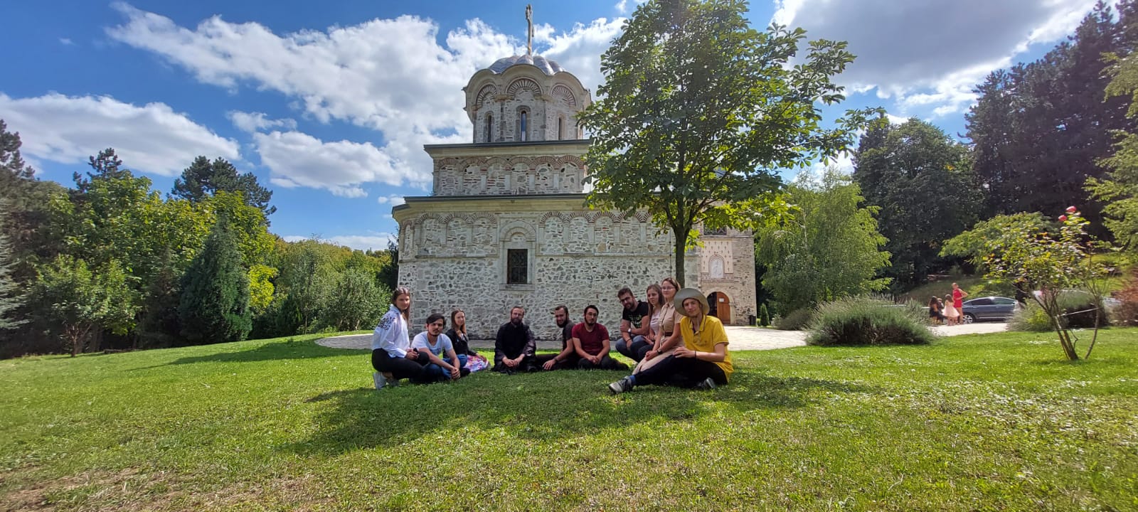 Pelerinaj în Serbia sau despre doi vecini prieteni