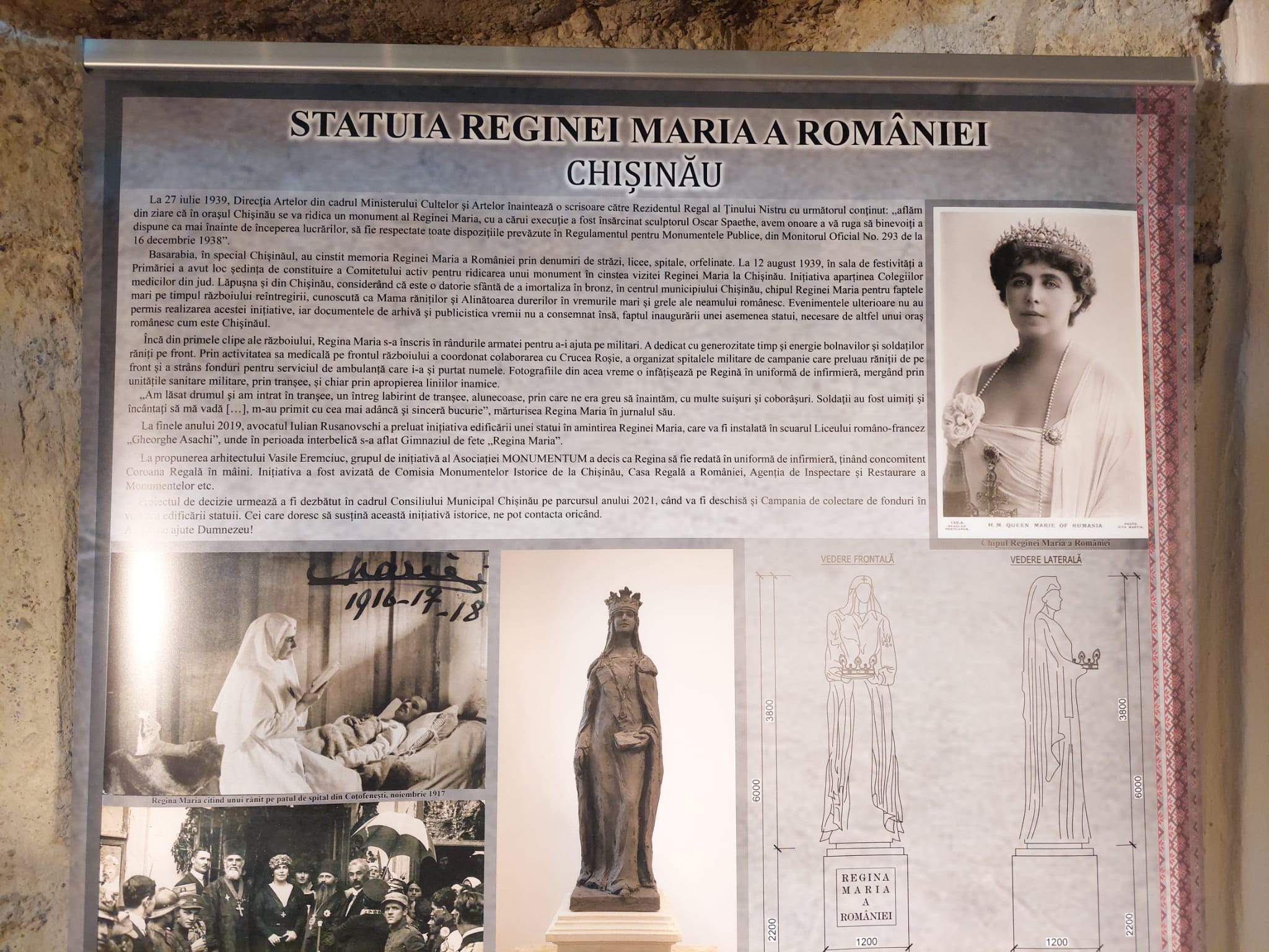 Vernisajul Expoziției „Monumentele Basarabiei” Vernisajul Expoziției „Monumentele Basarabiei”, desfășurat în Sala Baptisteriu a Muzeului Mitropolitan din Iași