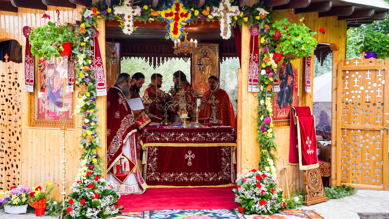 Hram și lansare de carte la Mănăstirea Eroilor de la Brusturi, Neamț