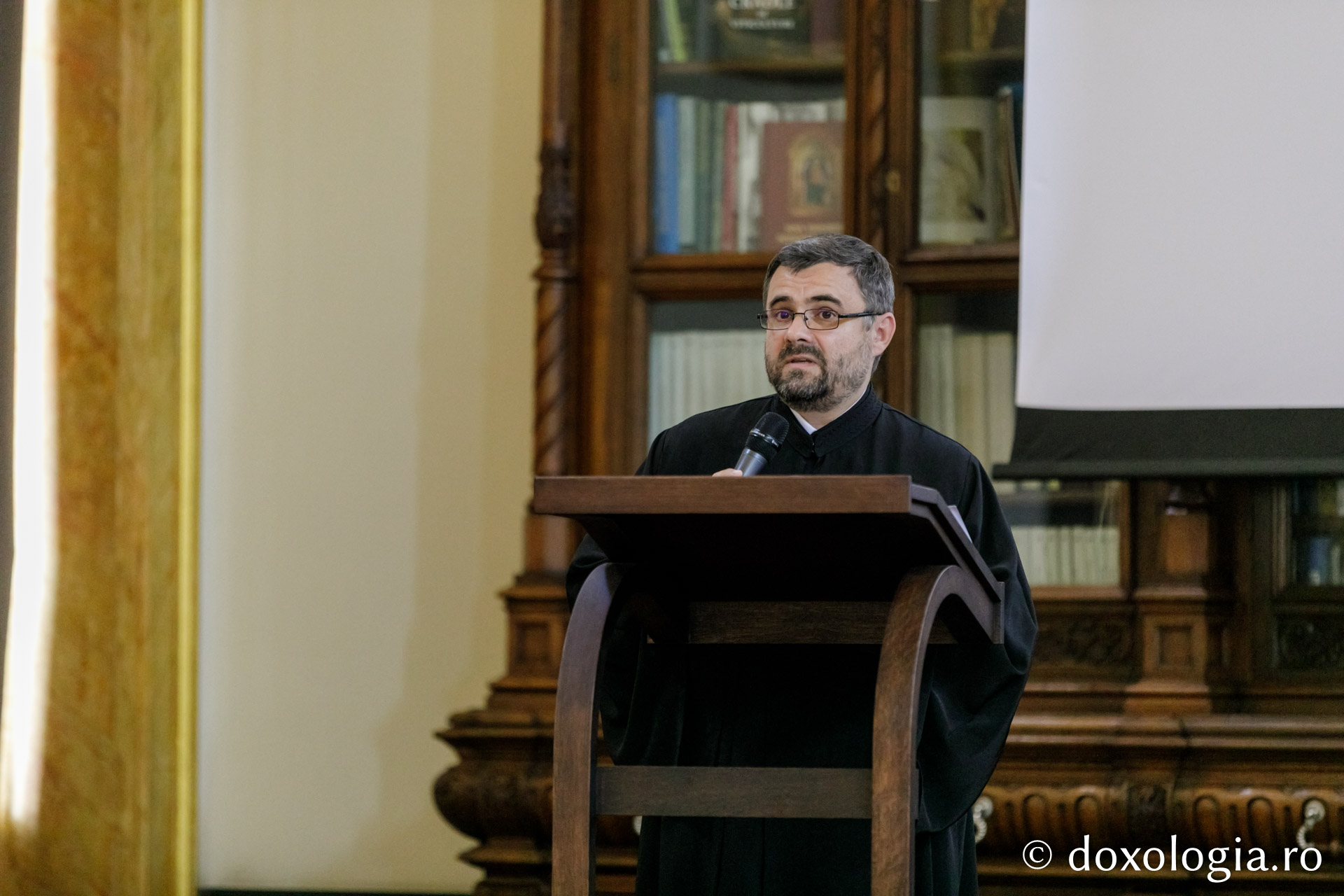 A început cea de-a patra ediție a Festivalului Internațional de Muzică Bizantină de la Iași