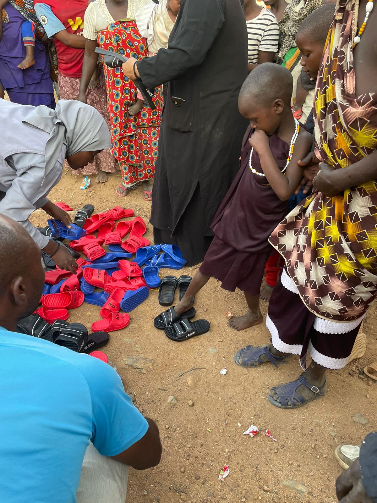 Mlambalasi – satul care așteaptă o biserică Mlambalasi – satul care așteaptă o biserică