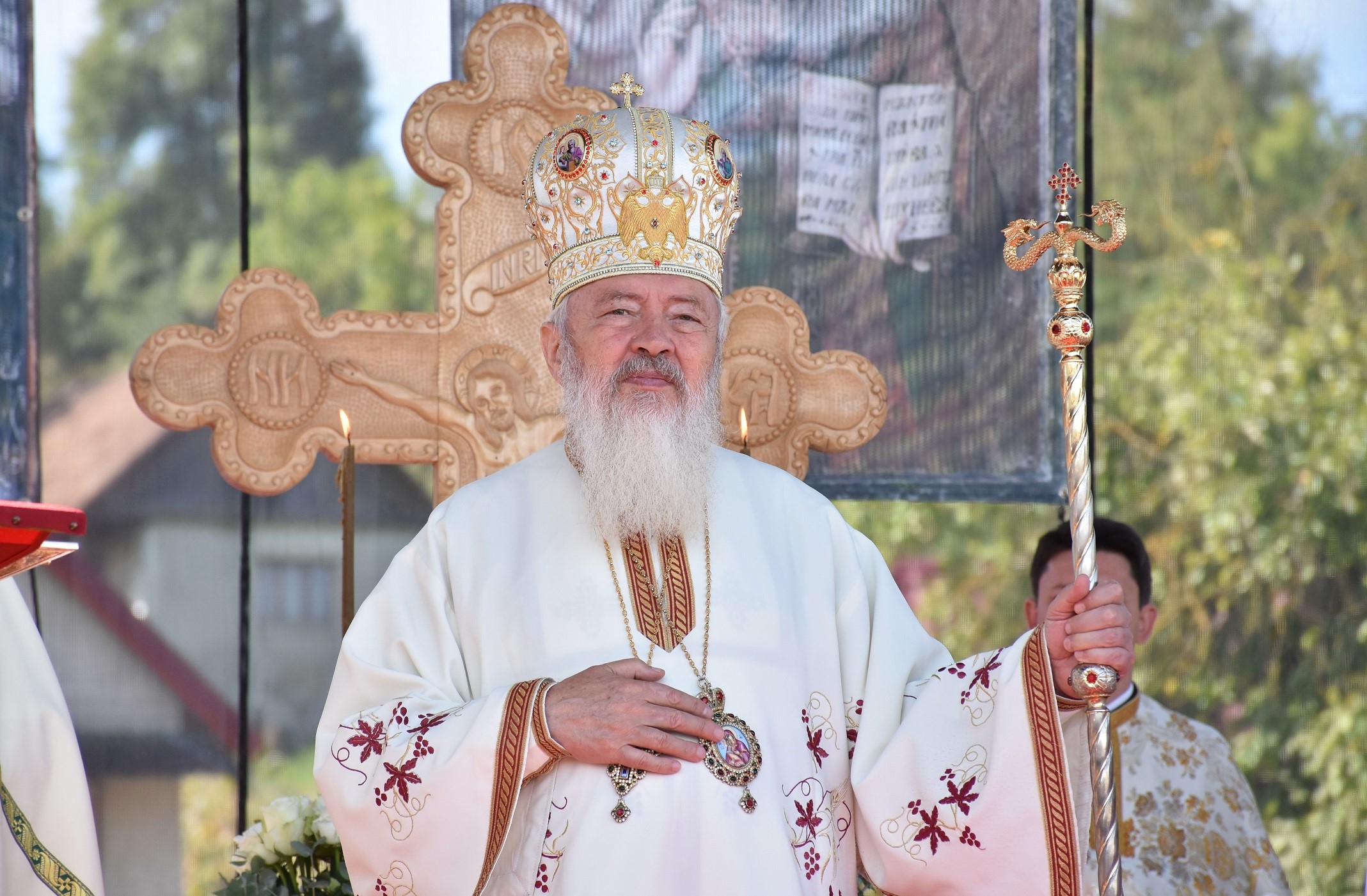 (Video) „Jertfa Crucii ne izbăvește din păcat și din moarte” – IPS Andrei (Video) „Jertfa Crucii ne izbăvește din păcat și din moarte” – IPS Andrei