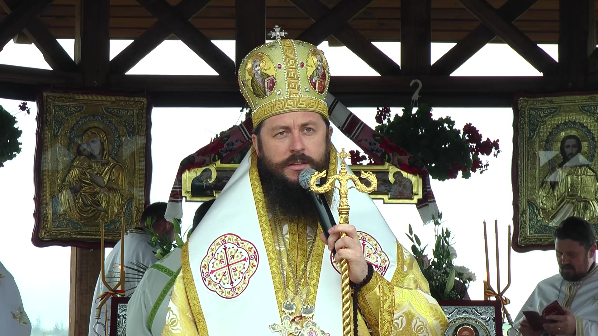 (Video) „Dumnezeu nu rămâne indiferent la bunăvoința omului” – PS Damaschin (Video) „Dumnezeu nu rămâne indiferent la bunăvoința omului” – PS Damaschin