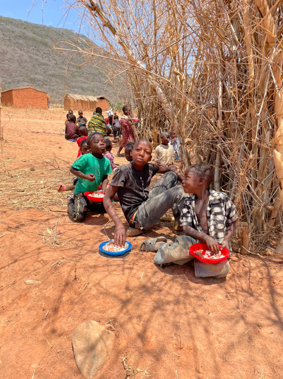 Sfânta Liturghie în Parohia din Mkombe